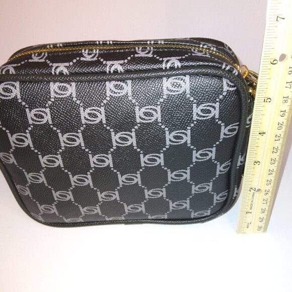 BEBE BLACK & GRAY GOLD MONOGRAM LEATHER CAMERA BAG CROSSBODY PURSE - NWT - Picture 11 of 12